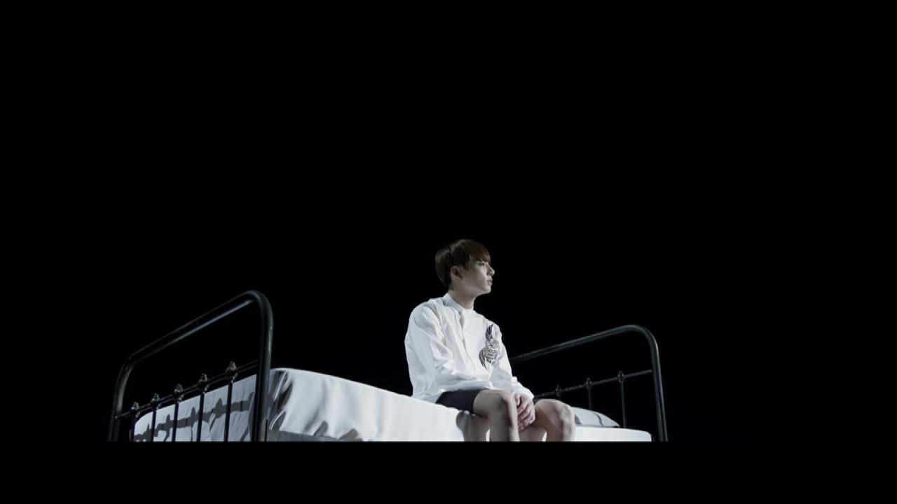 V LIVE - BTS WINGS Short Film #1 BEGIN