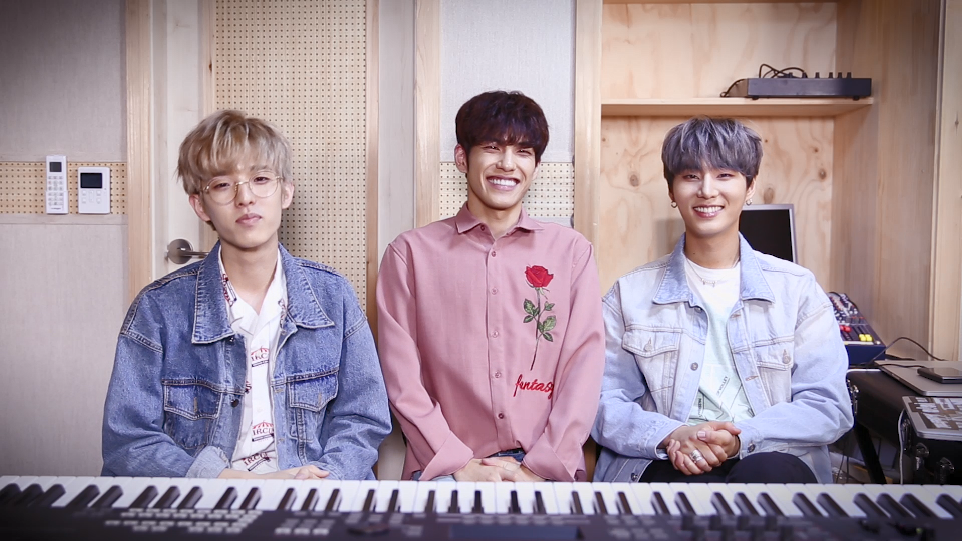 thumbnail [WriteUpDAY6] Jae, Young K, 원필 "반드시 웃는다" 작업 비하인드