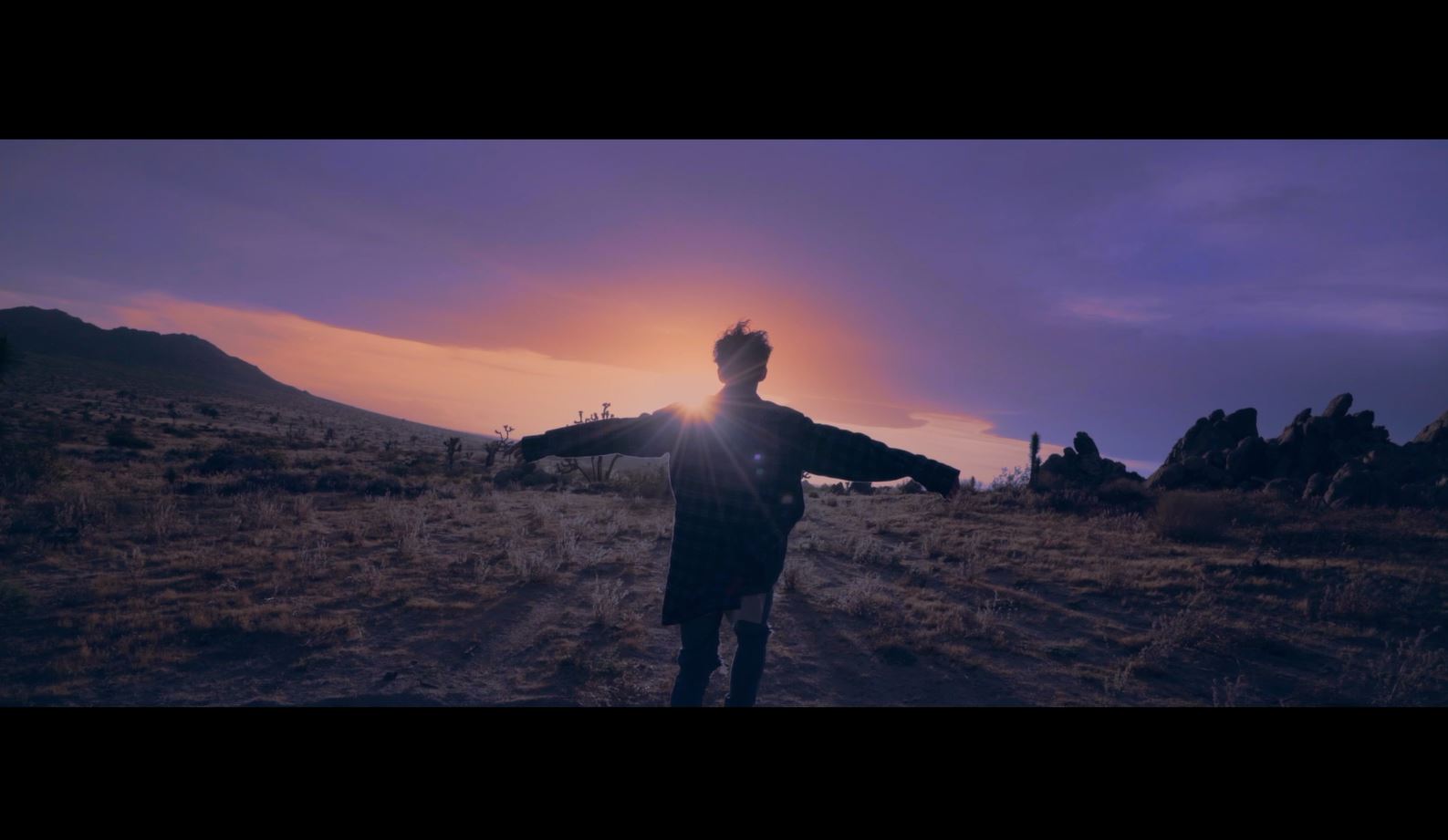 Junho din 2PM revine cu ‘Canvas’ și ‘Instant Love’ KPOP ROMÂNIA