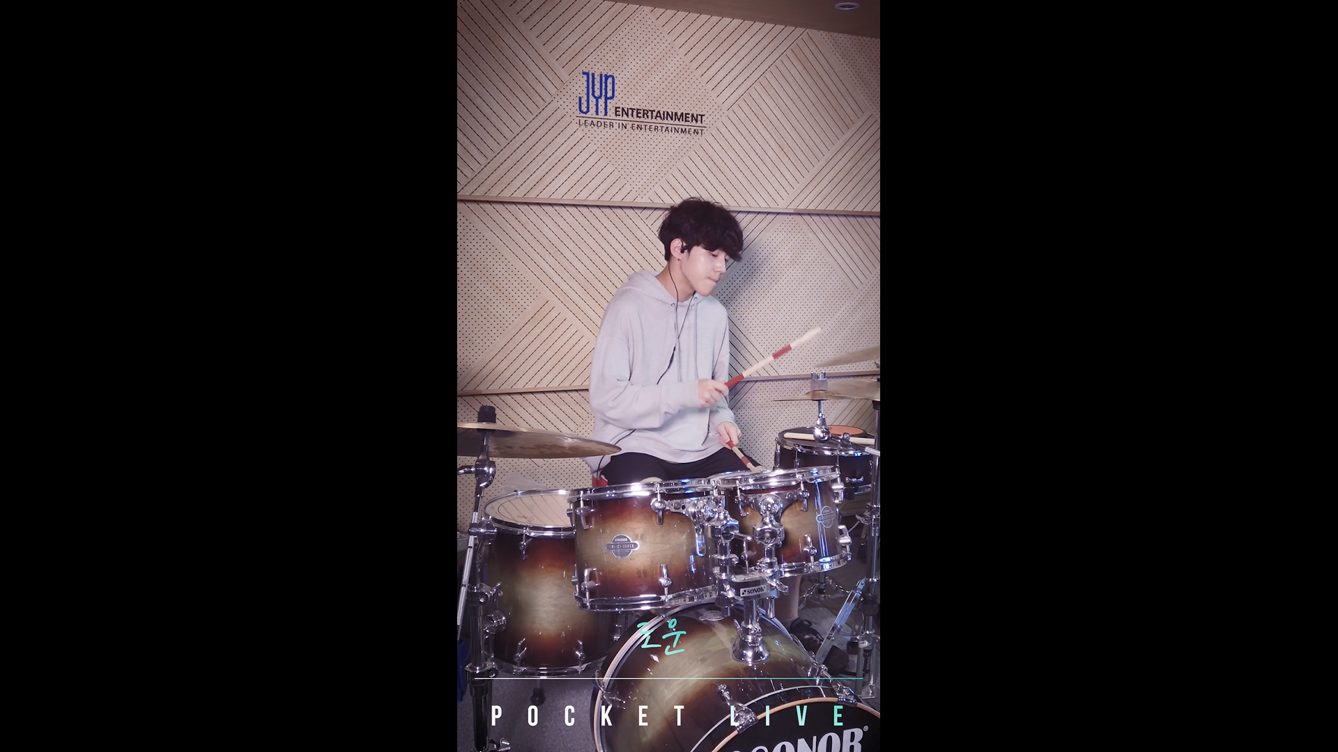 thumbnail [POCKET LIVE] DAY6(데이식스) Dowoon(도운) "남겨둘게"