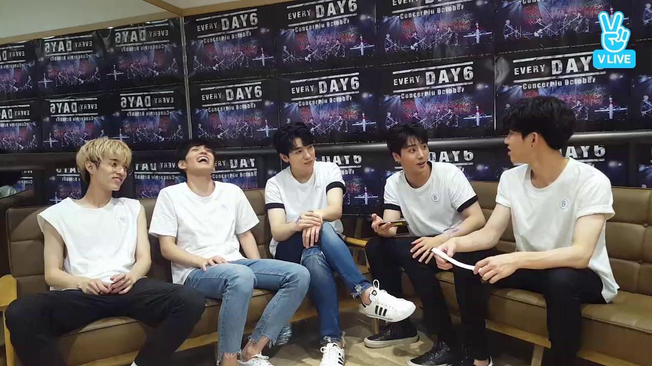 thumbnail DAY6는 콘서트 비하인드 토크 중 EP.9🎤