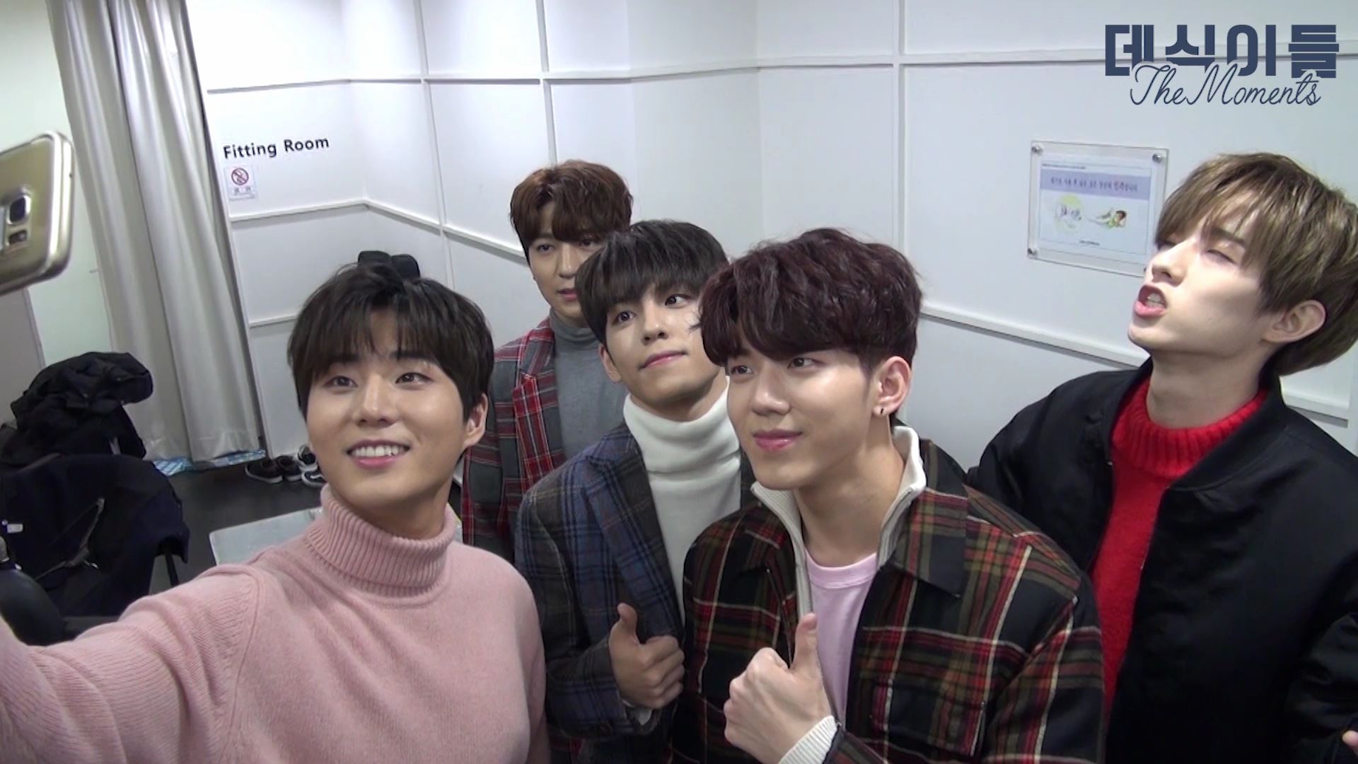 thumbnail DAY6 첫 방송 하는 날 : 데식이들 The Moments