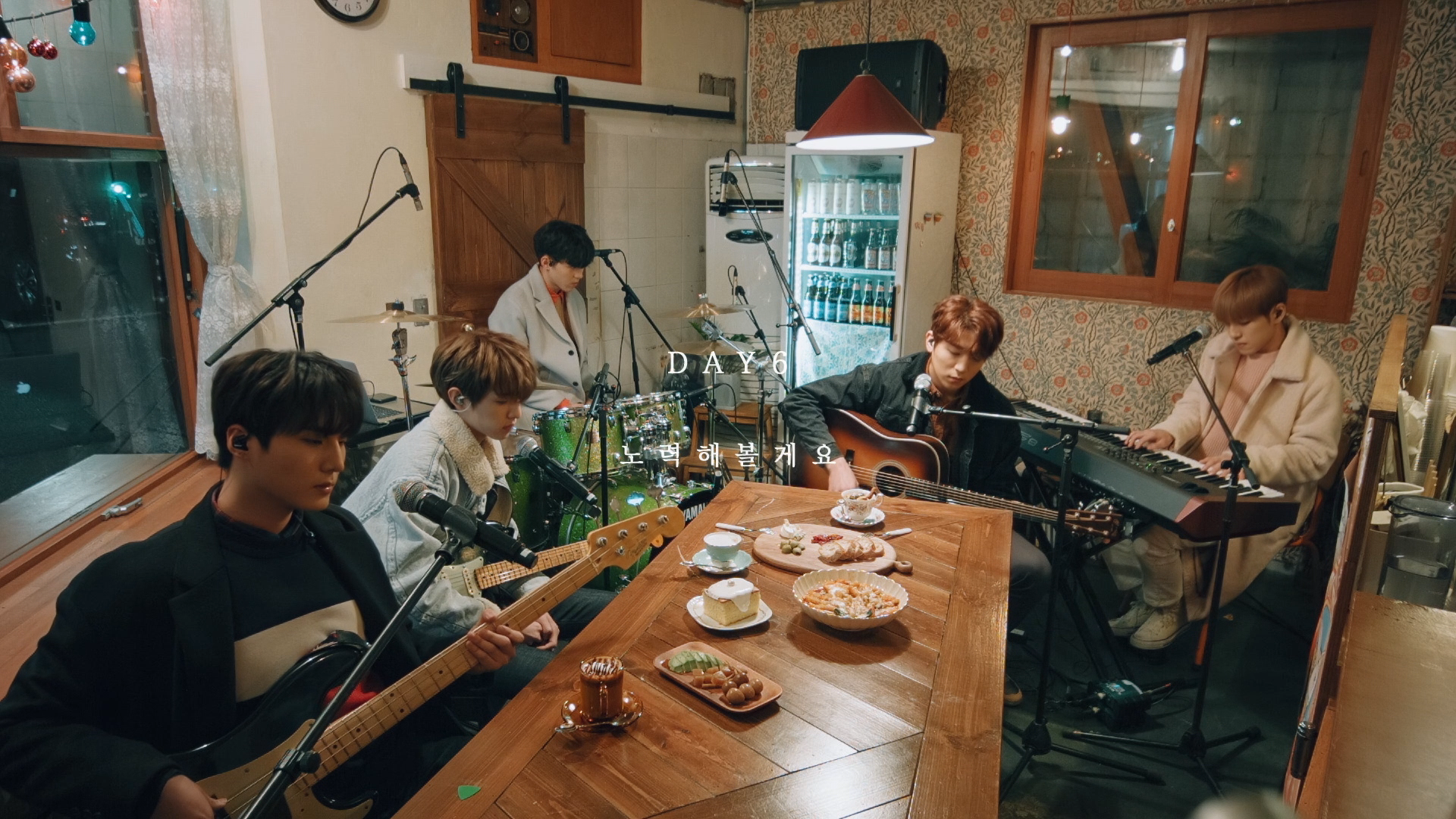 thumbnail DAY6(데이식스) "노력해볼게요" Live Video