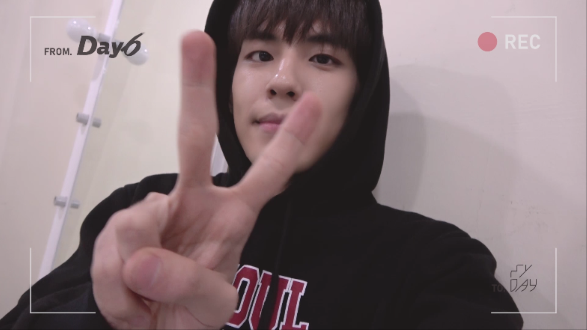 thumbnail DAY6(데이식스) Special Greeting From 원필