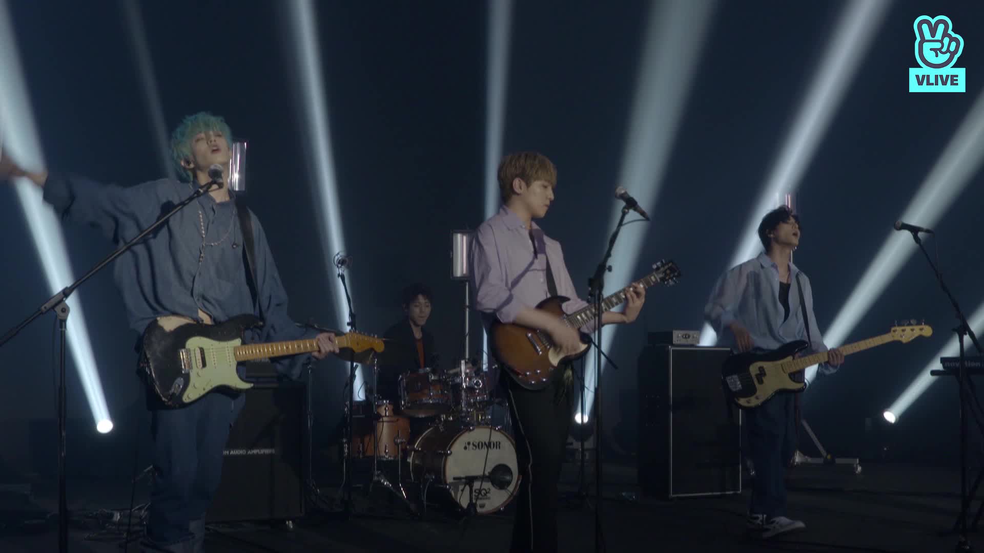 thumbnail Shoot Me - DAY6 <Shoot Me : Youth Part 1> COMEBACK LIVE