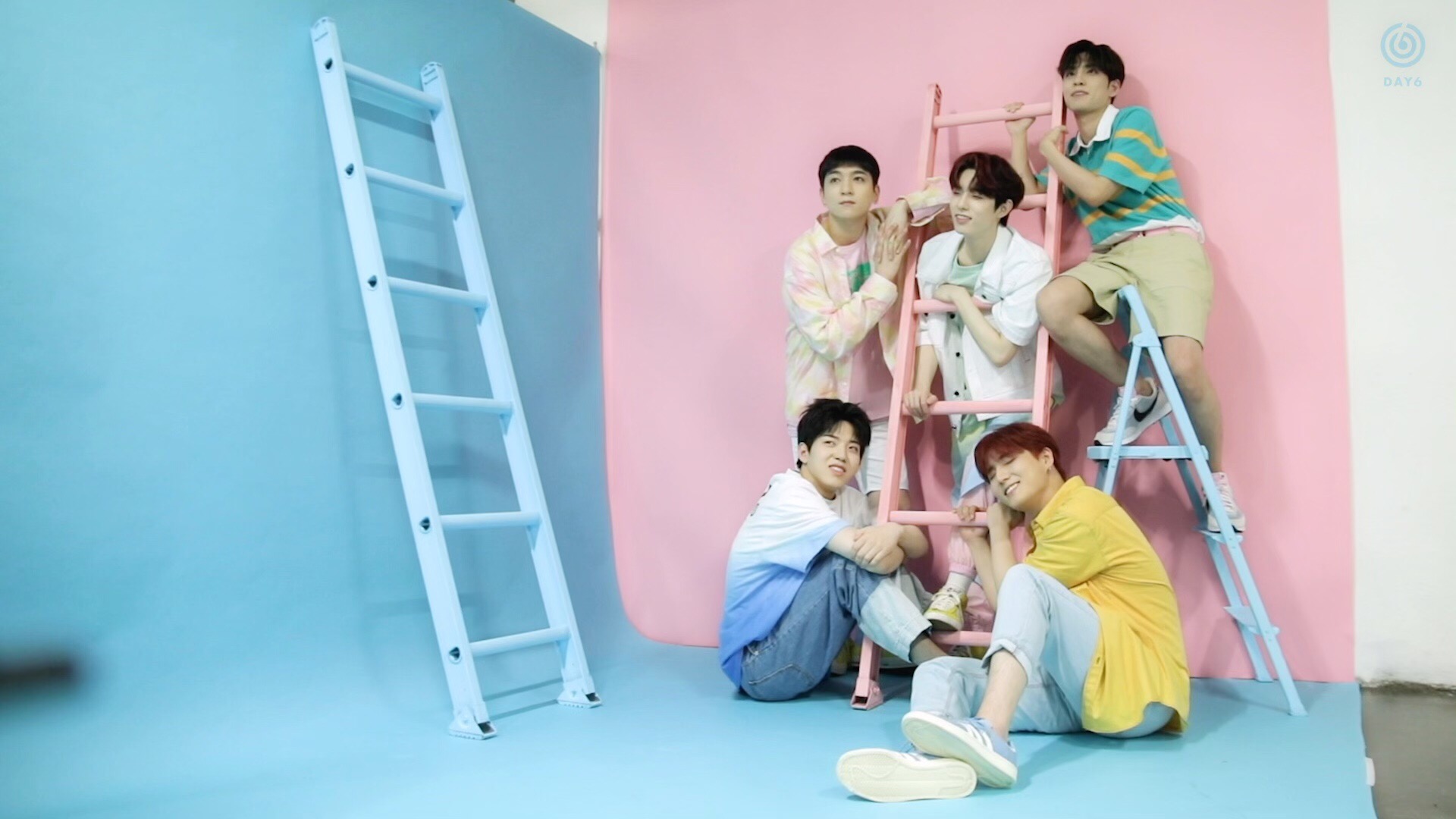 thumbnail DAY6 WORLD TOUR 'GRAVITY'MD Making BEHIND