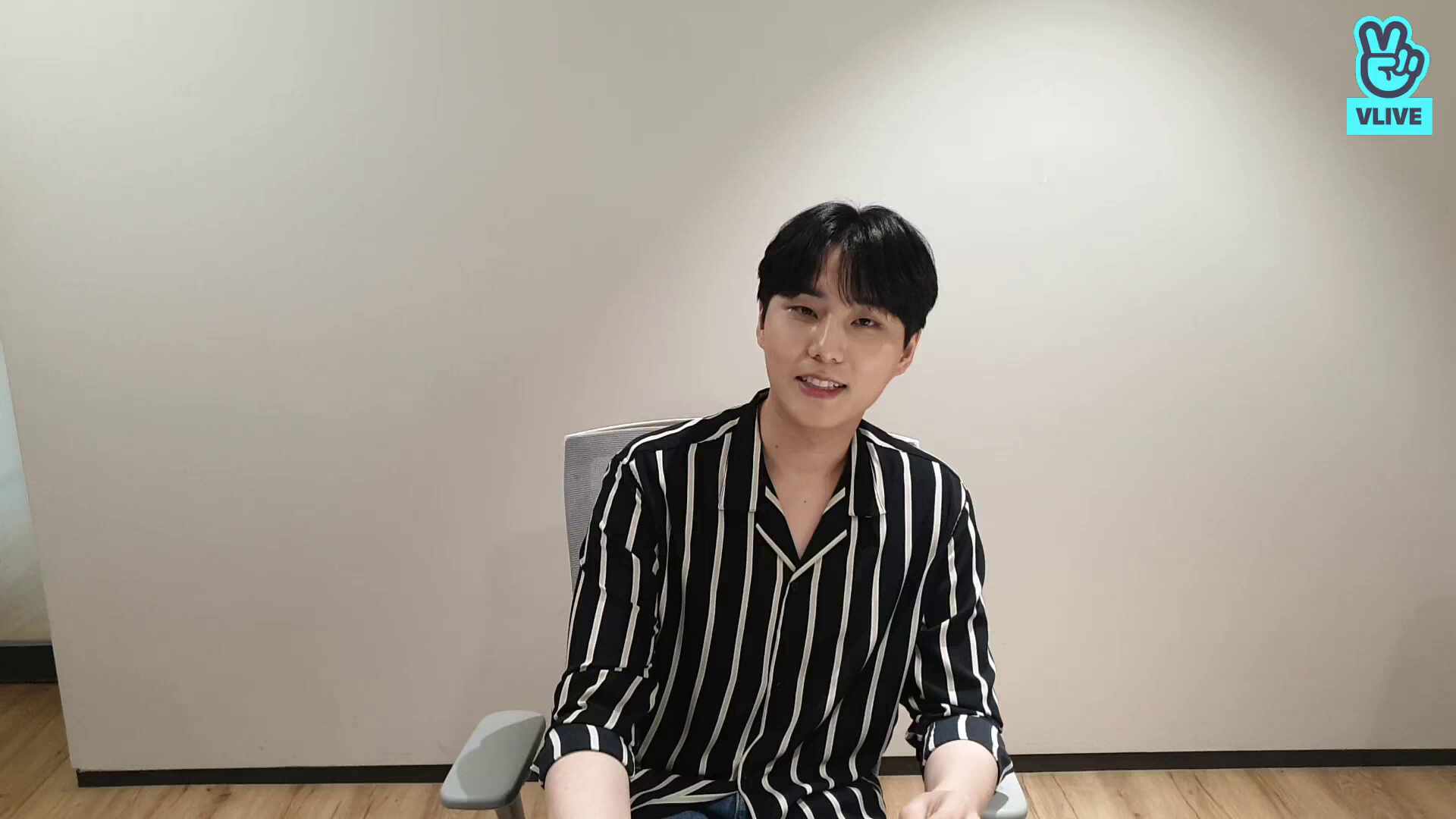 thumbnail HI H-I~~~