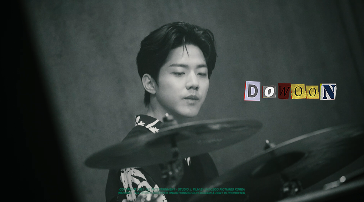 thumbnail DAY6 (Even of Day) <Right Through Me> Concept Film - Dowoon